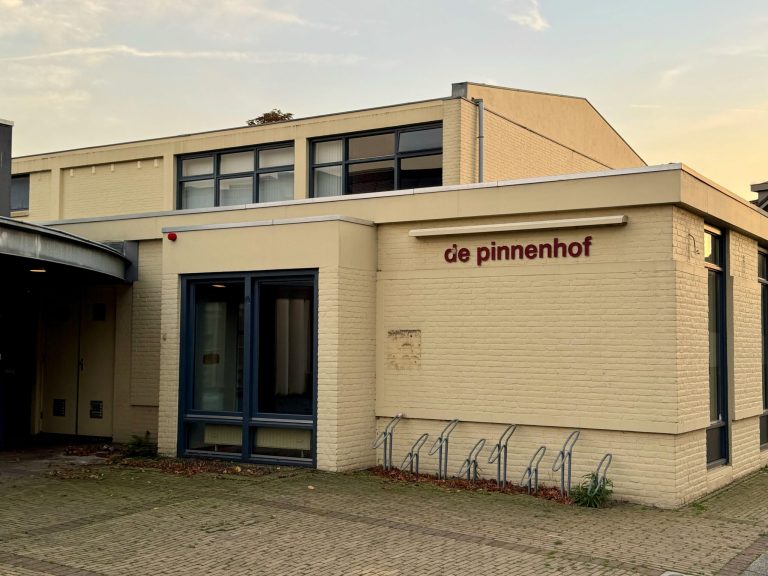 Donateur trekt miljoen voor Pinnenhof in en uit kritiek op politiek