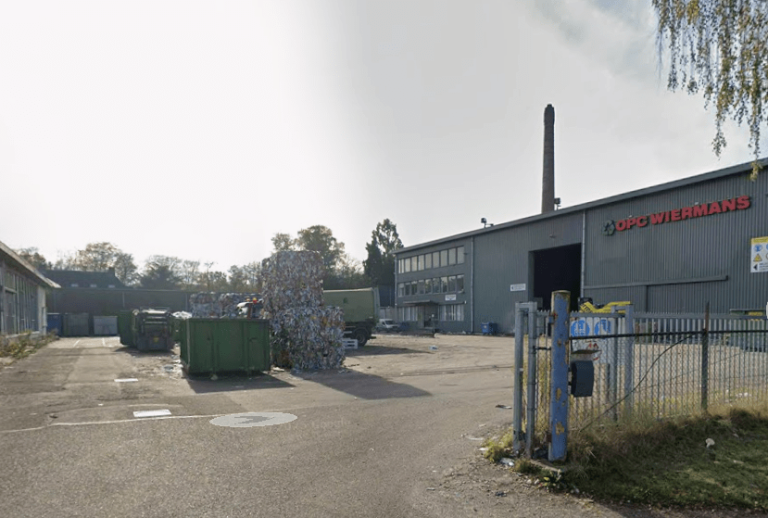 Oud papier in Weert voorlopig niet opgehaald door failliete papiercentrale