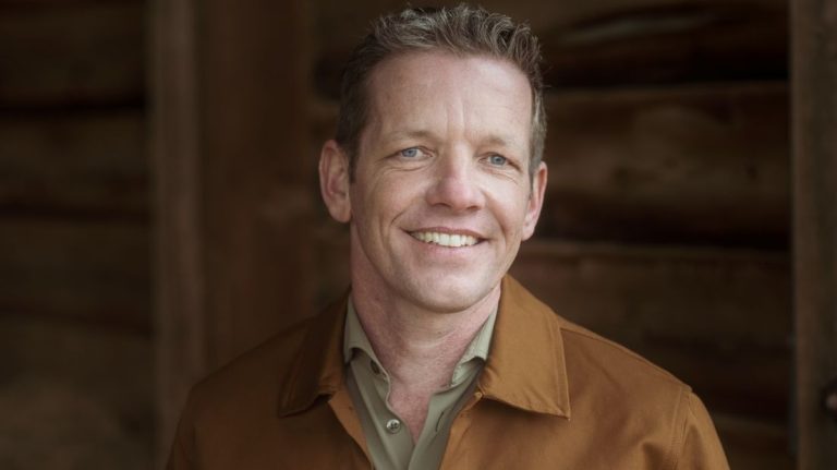 Maurice (47) uit Ell gaat op zoek naar de liefde in Boer Zoekt Vrouw