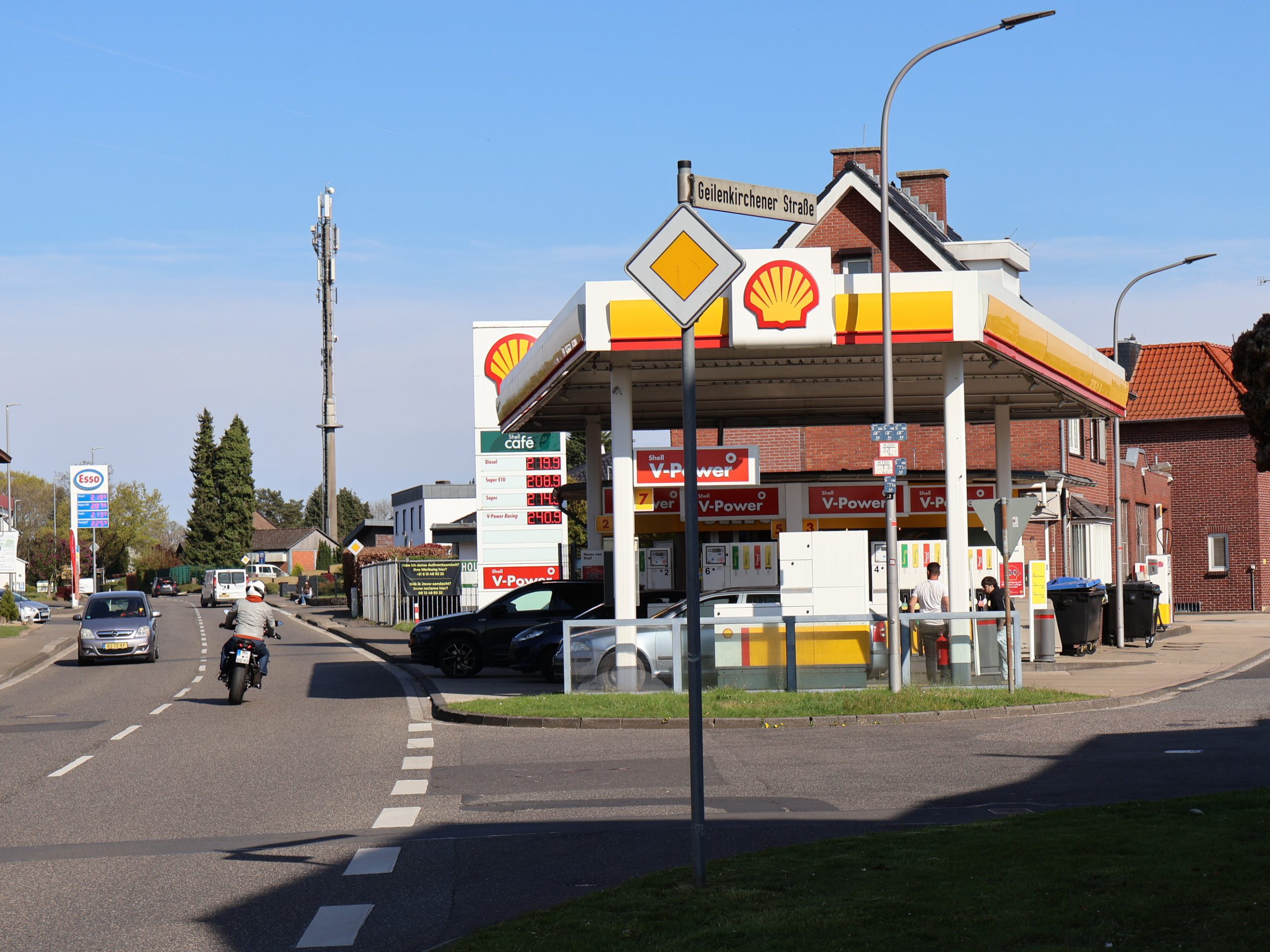 Prijzencircus bij de pomp: in dit land is een volle tank het goedkoopst