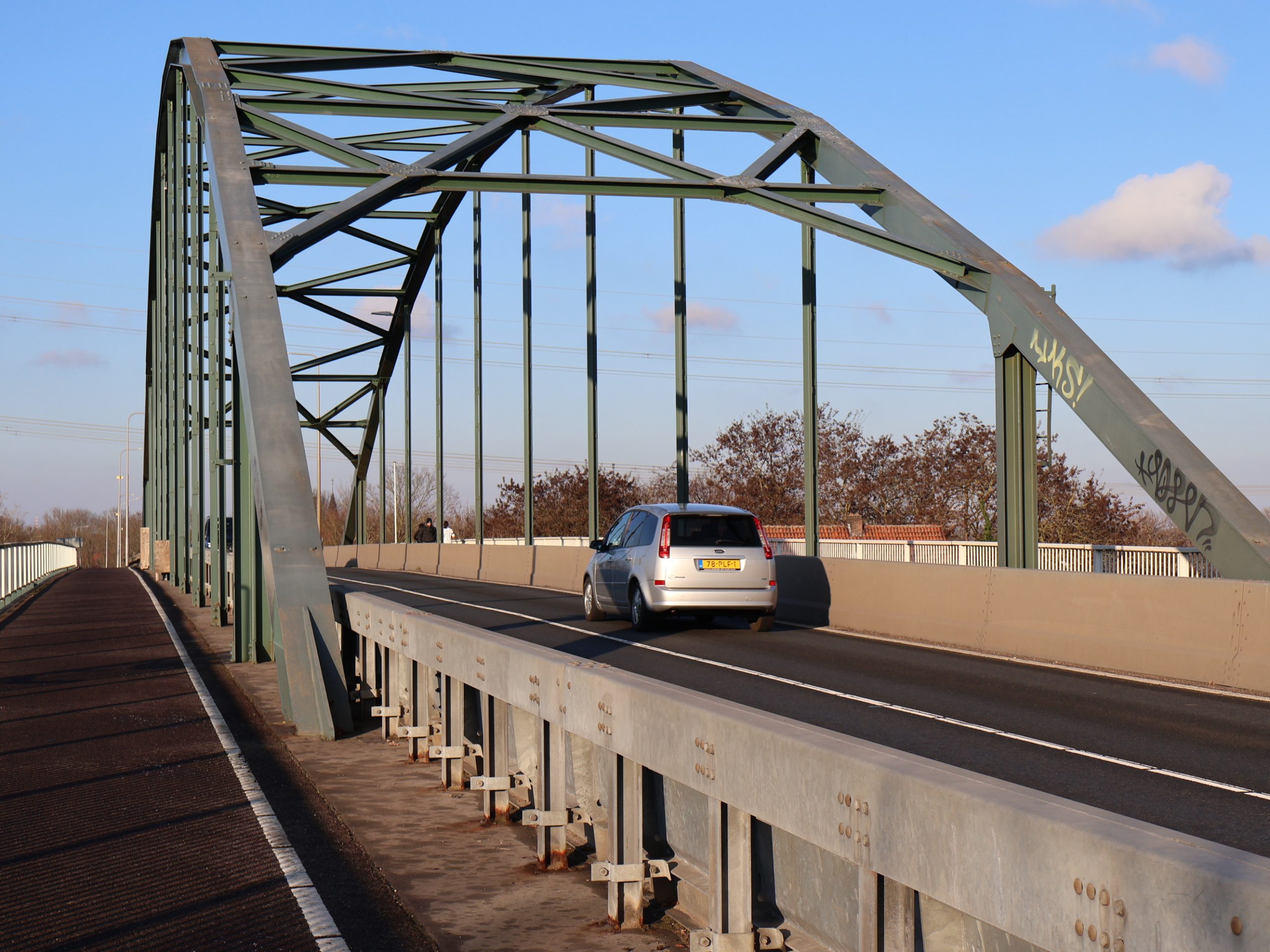 Provincie vraagt Den Haag om meer geld voor bruggen en andere infrastructuur