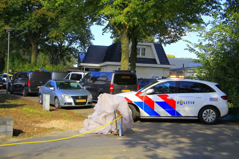 Inval in woonwagenkamp Nederweert